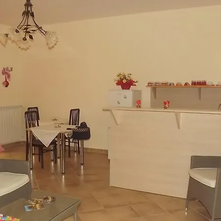 Pensionat Delfinia 4*